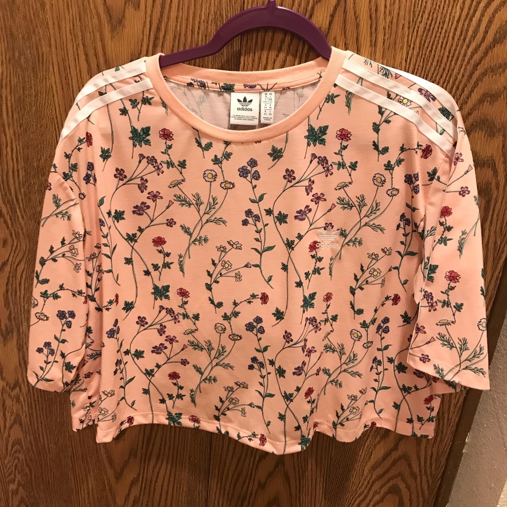 🚫SOLD🚫Adidas crop top new